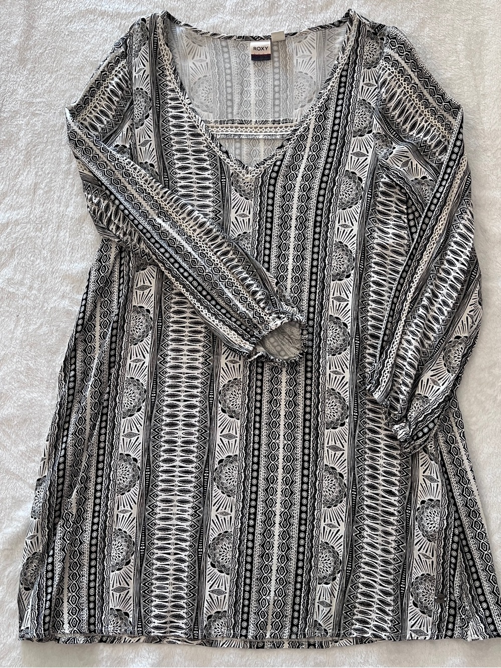 ROXY April Morning Boho Printed Dress Sz S Long Slv Open Crochet Accents NWOT
